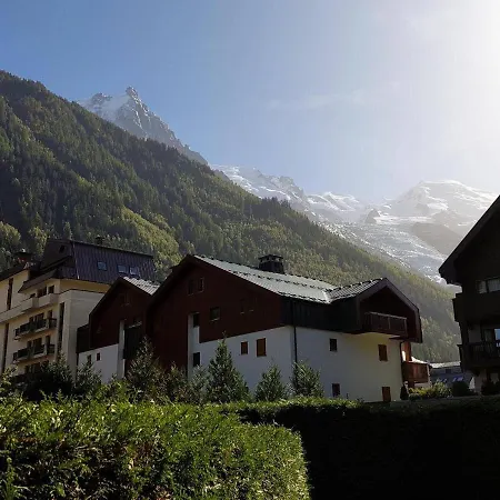 Deux Pieces Calme Proche Centre Chamonix, Garage, Casier A Ski, 4 Pers. - Fr-1-517-61 Apartment *