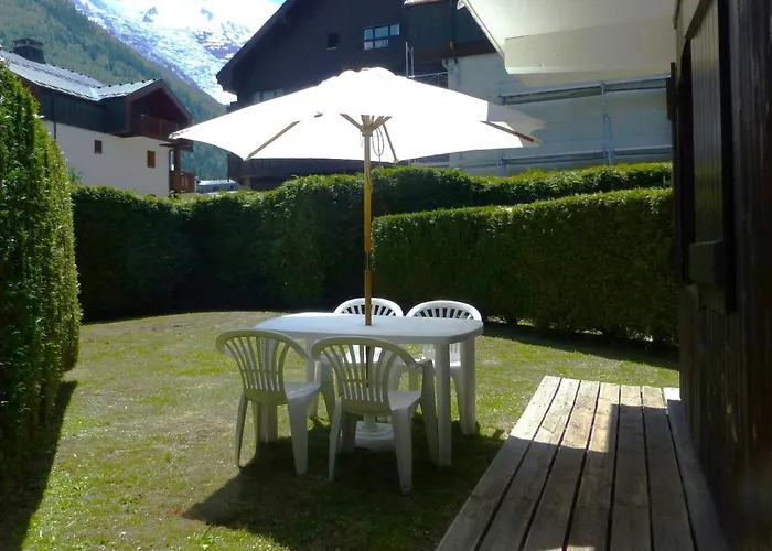 Apartment Calme Avec Garage Privatif Pres Du Centre A - Fr-1-517-61 Chamonix