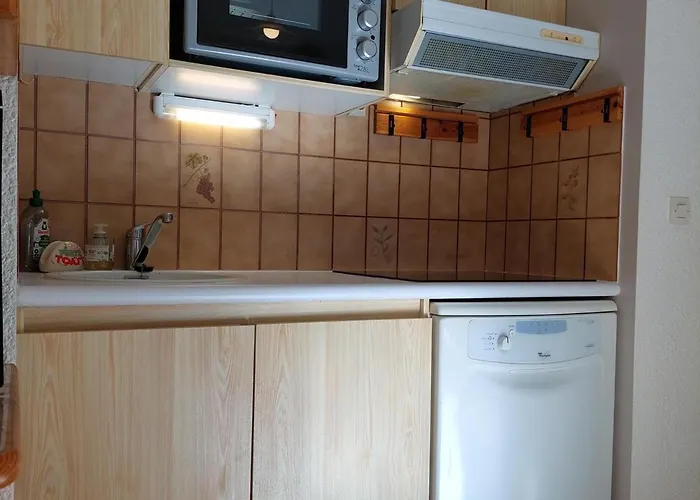 Calme Avec Garage Privatif Pres Du Centre A - Fr-1-517-61 Шамони