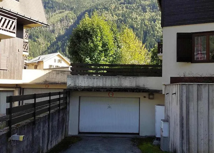 Calme Avec Garage Privatif Pres Du Centre A - Fr-1-517-61 Апартаменты